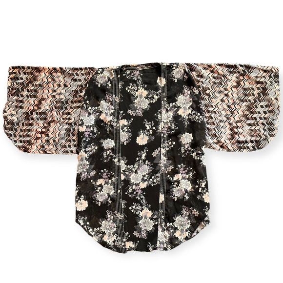 Vintage Mixed Print Floral Chiffon Unisex Kimono - Picture 2 of 5